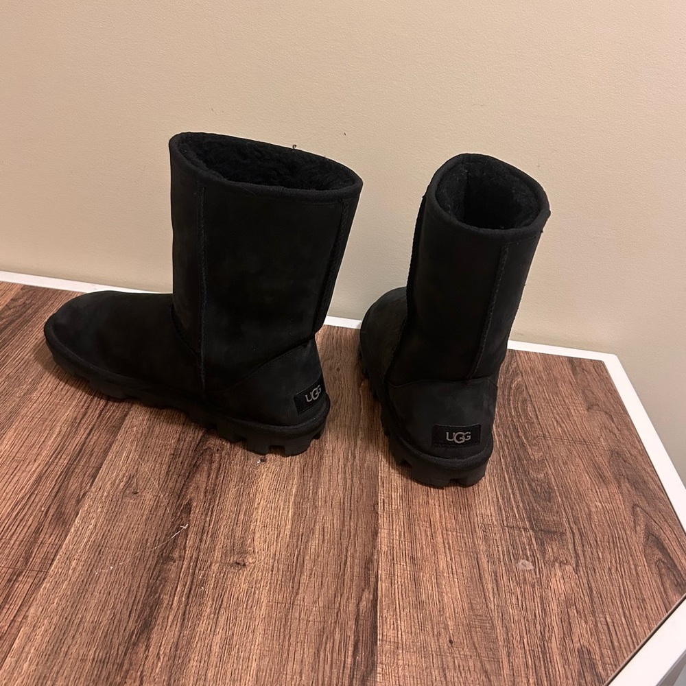 UGG Classic Black mini Boots
